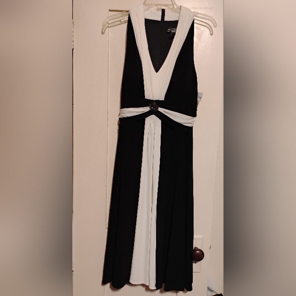 Evenings Dress Black & White Formal Mother of the Bride Groom Cocktail Size 12